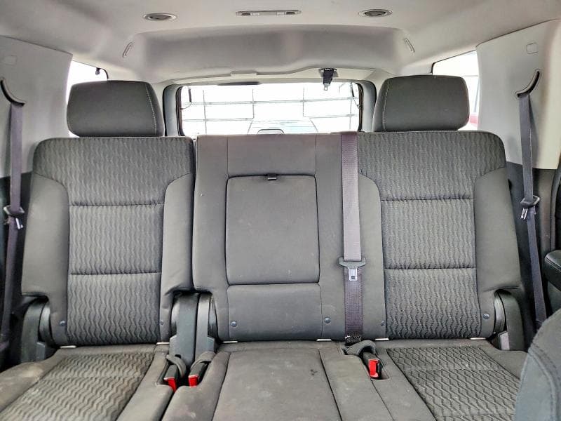 2017 GMC YUKON SLE 10