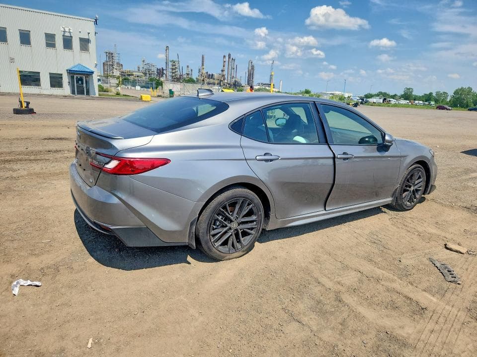 2026 TOYOTA CAMRY LE 3