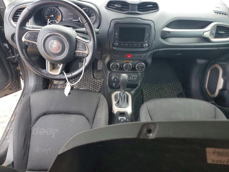 2017 JEEP RENEGADE LATITUDE 8