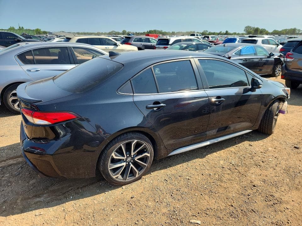 2020 TOYOTA COROLLA SE 3