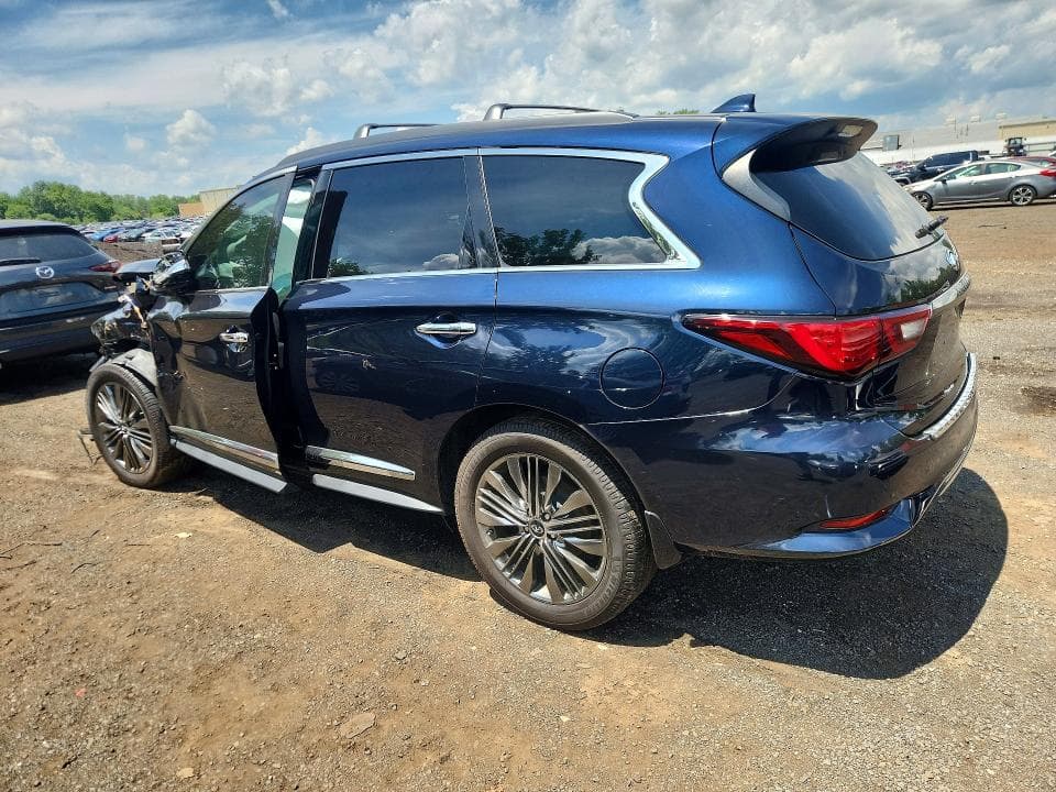 2019 INFINITI QX60 LUXE 2