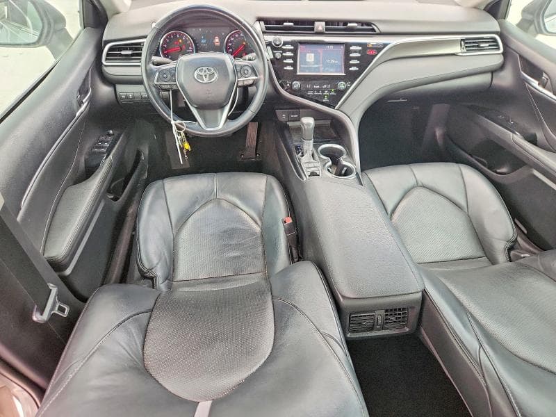 2018 TOYOTA CAMRY XSE 8