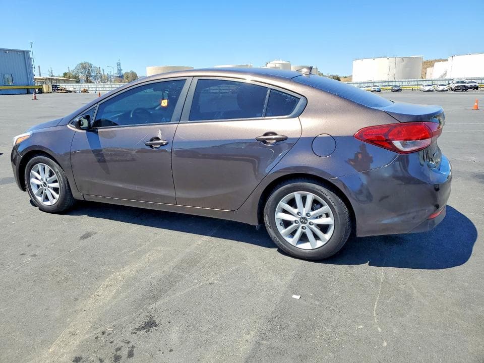 2017 KIA FORTE LX 2