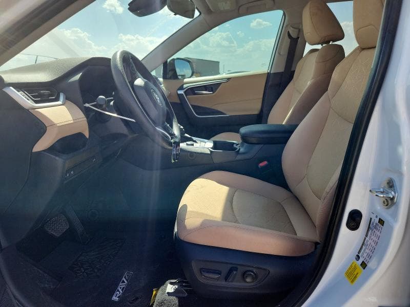 2025 TOYOTA RAV4 HYBRID XLE 7