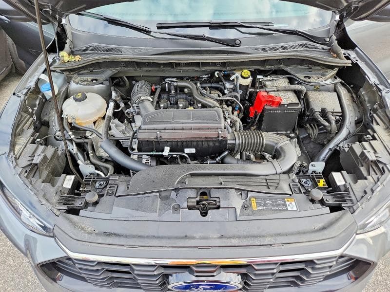2026 FORD ESCAPE ST LINE 12