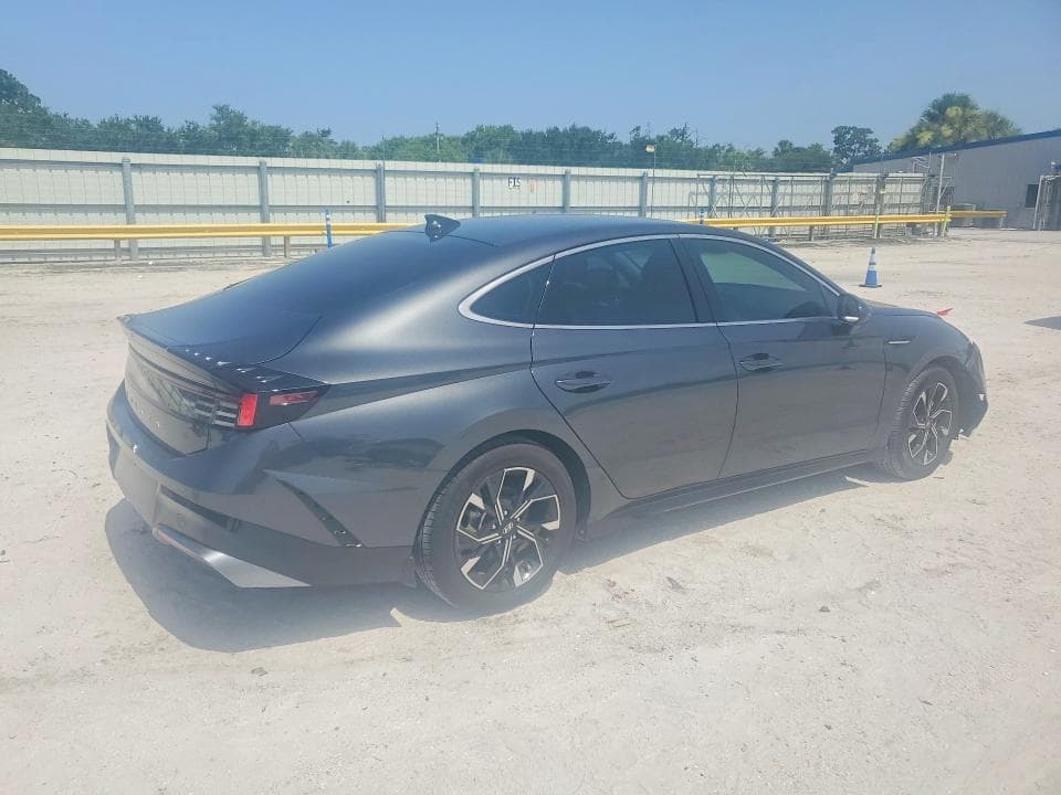 2024 HYUNDAI SONATA SEL 3