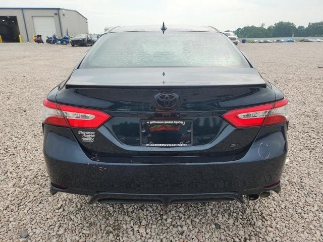 2019 TOYOTA CAMRY SE 6