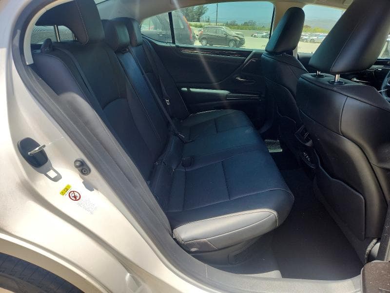 2019 LEXUS ES 300H 10