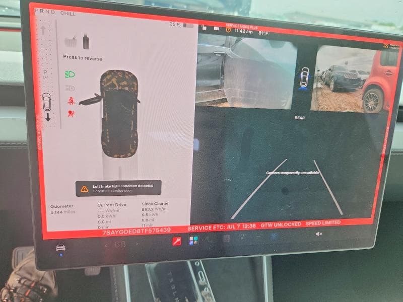 2026 TESLA MODEL Y 9