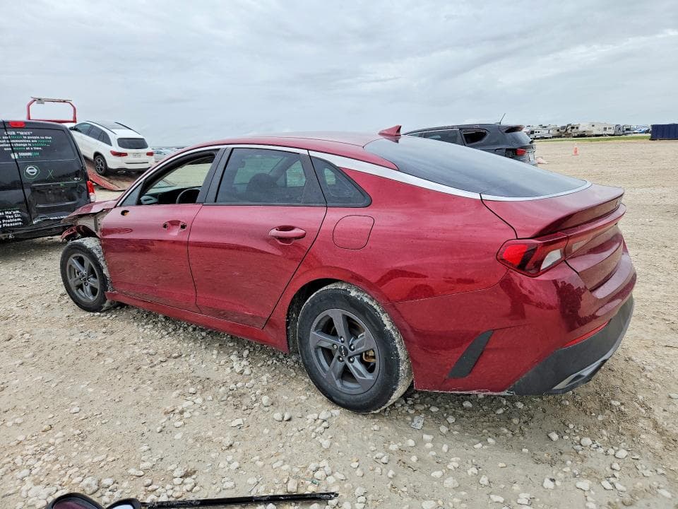 2022 KIA K5 LX 2