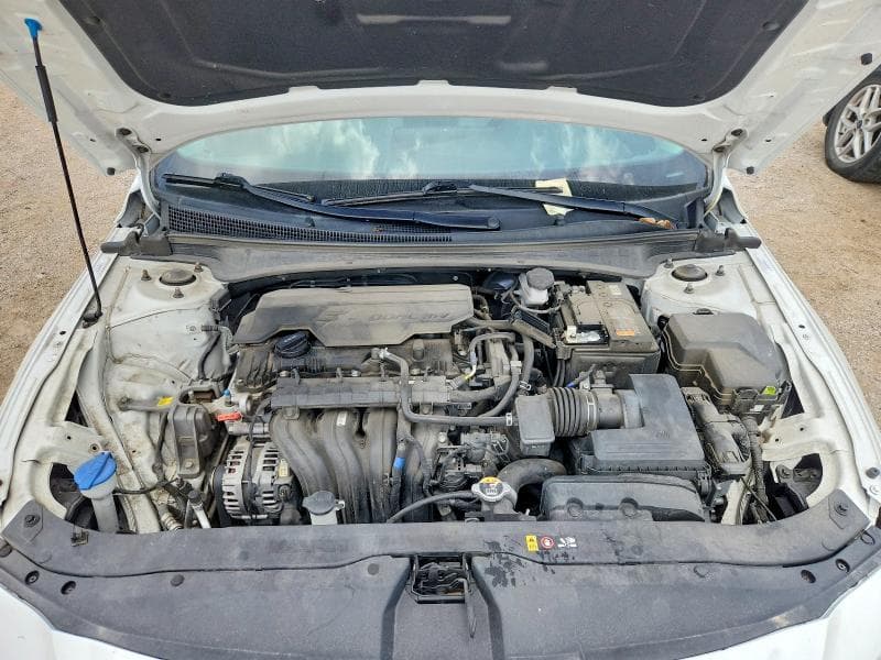 2024 HYUNDAI ELANTRA LIMITED 11