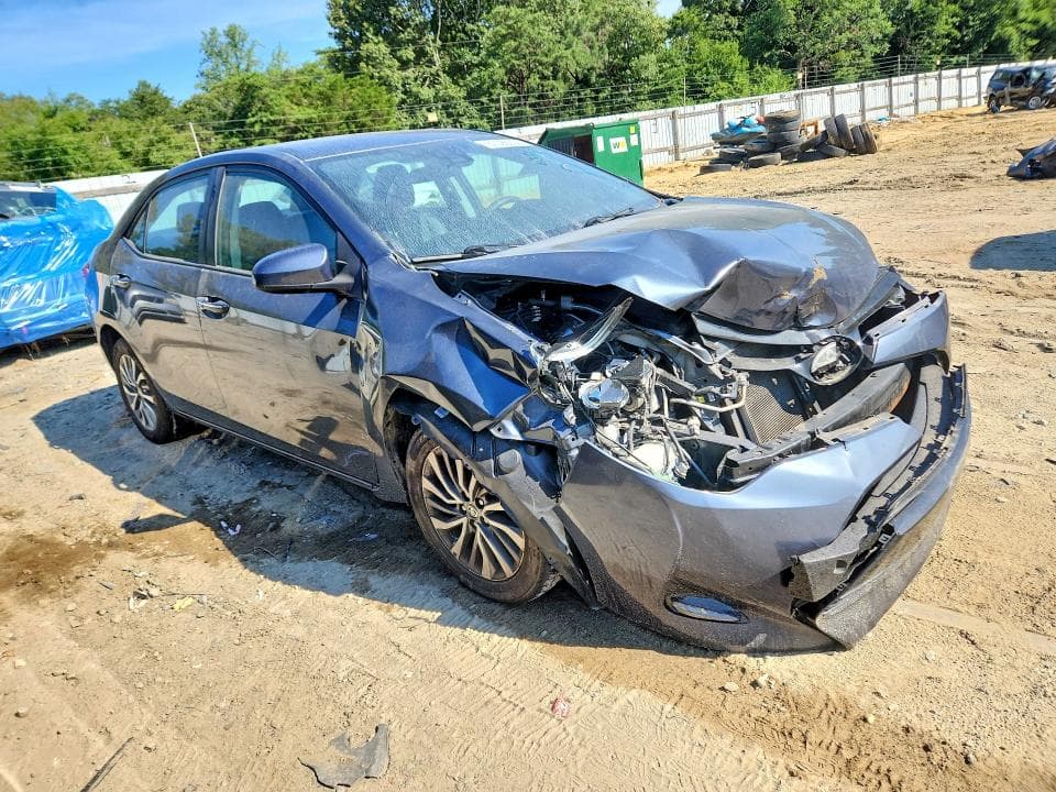 2017 TOYOTA COROLLA XLE 4