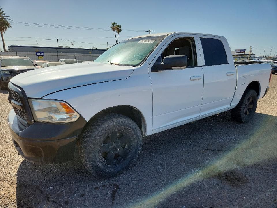 2019 RAM 1500 CLASSIC SLT - 1