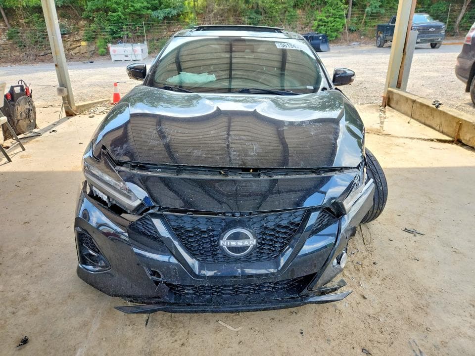 2023 NISSAN MAXIMA SR 5