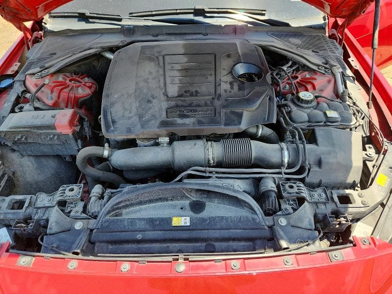 2018 JAGUAR XE PRESTIGE 11