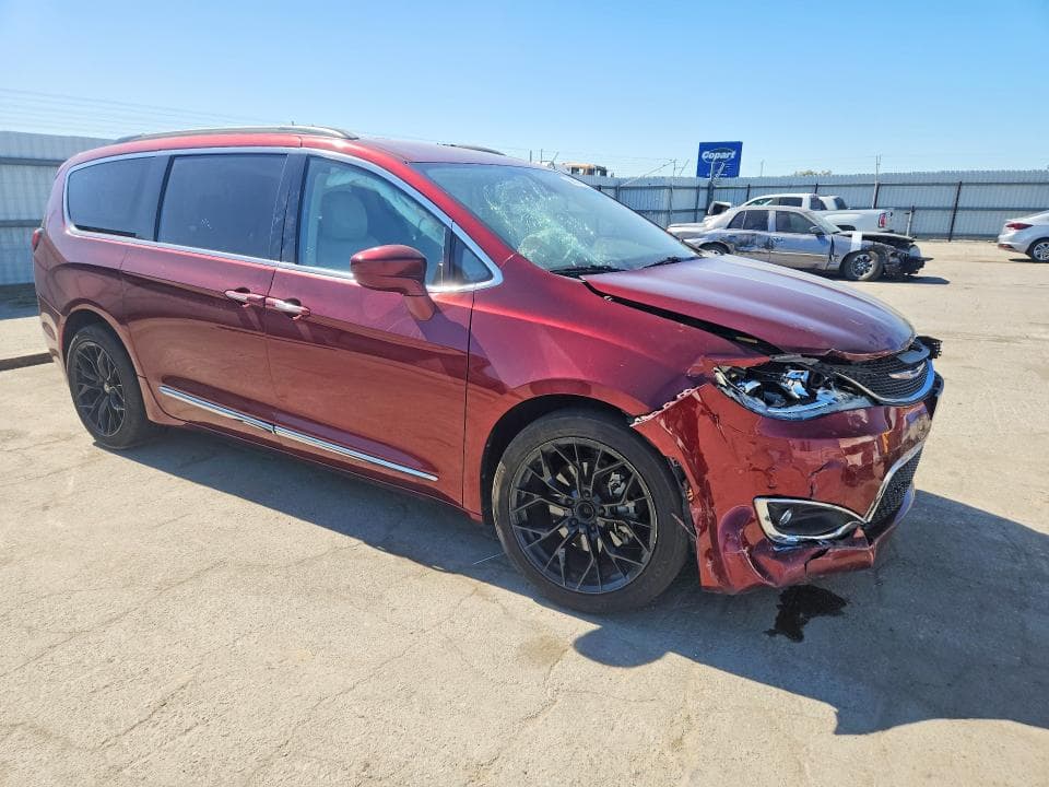 2017 CHRYSLER PACIFICA TOURING L 4