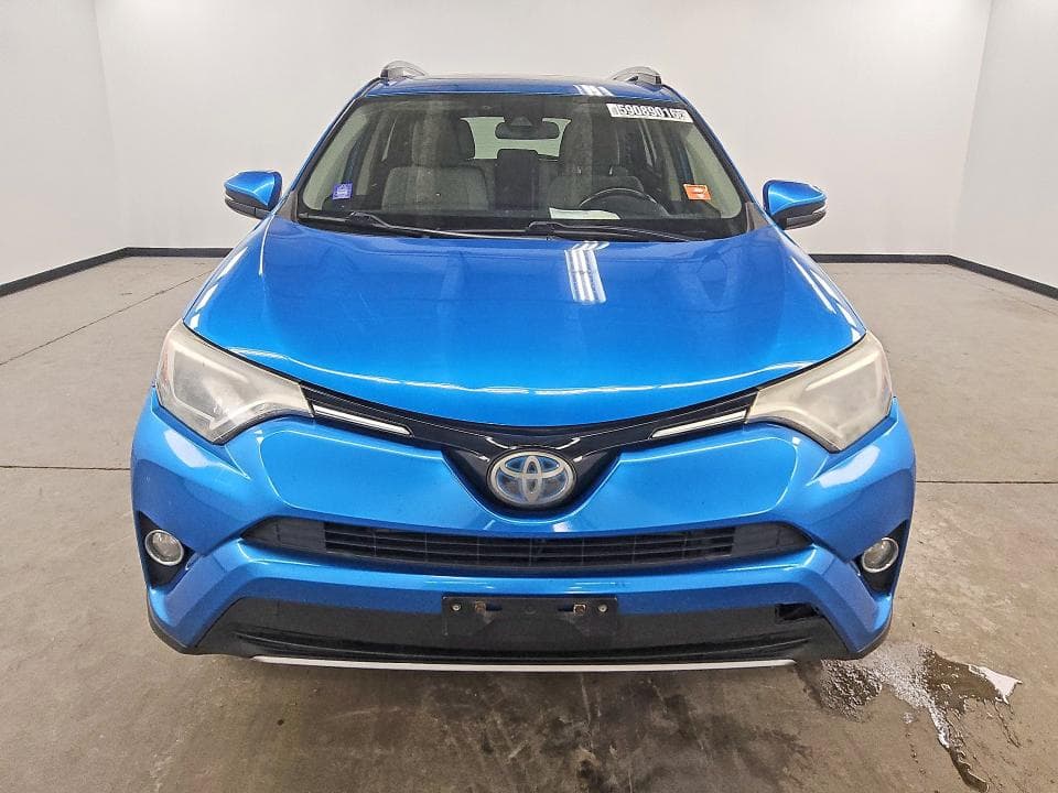 2017 TOYOTA RAV4 HYBRID XLE 5