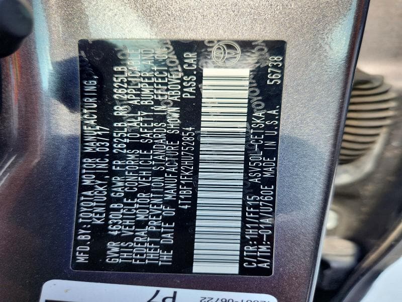 2017 TOYOTA CAMRY SE 12