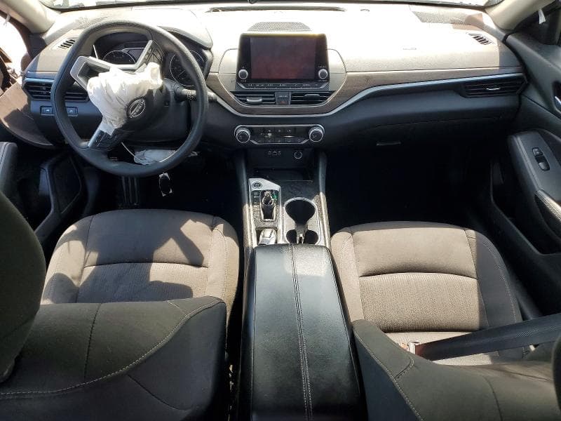 2024 NISSAN ALTIMA SV 8