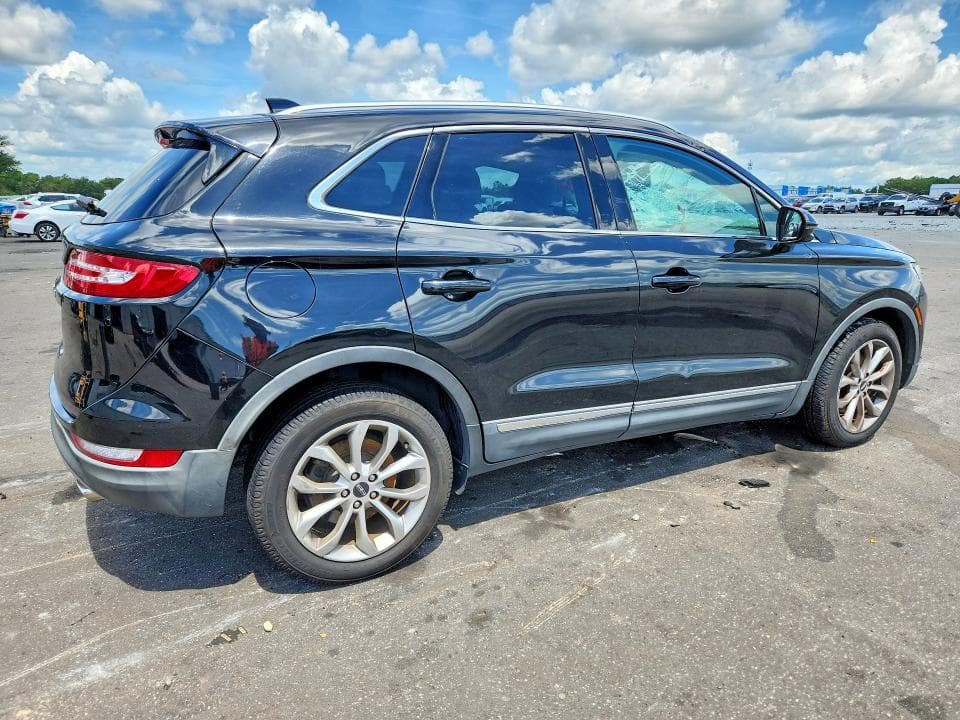 2017 LINCOLN MKC SELECT 3