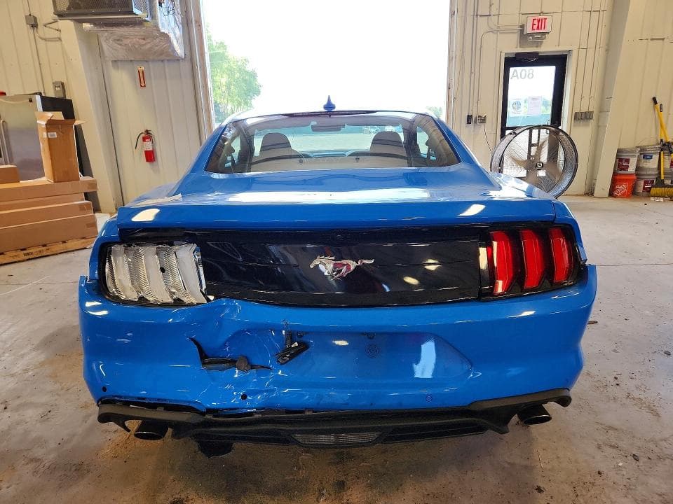 2022 FORD MUSTANG 6