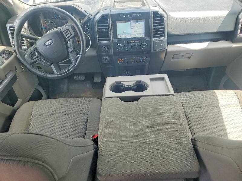 2017 FORD F150 SUPERCREW 8