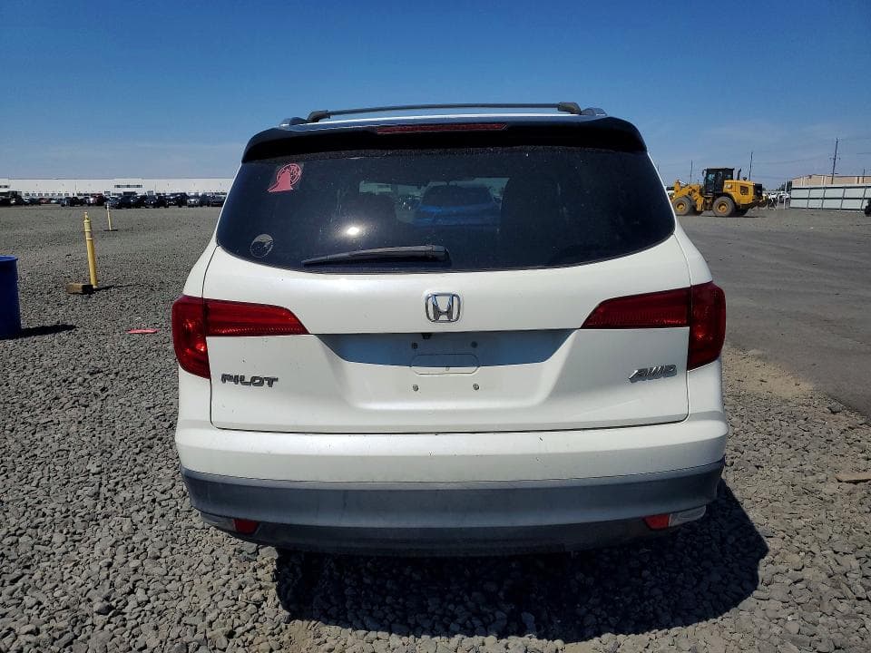 2017 HONDA PILOT LX 6