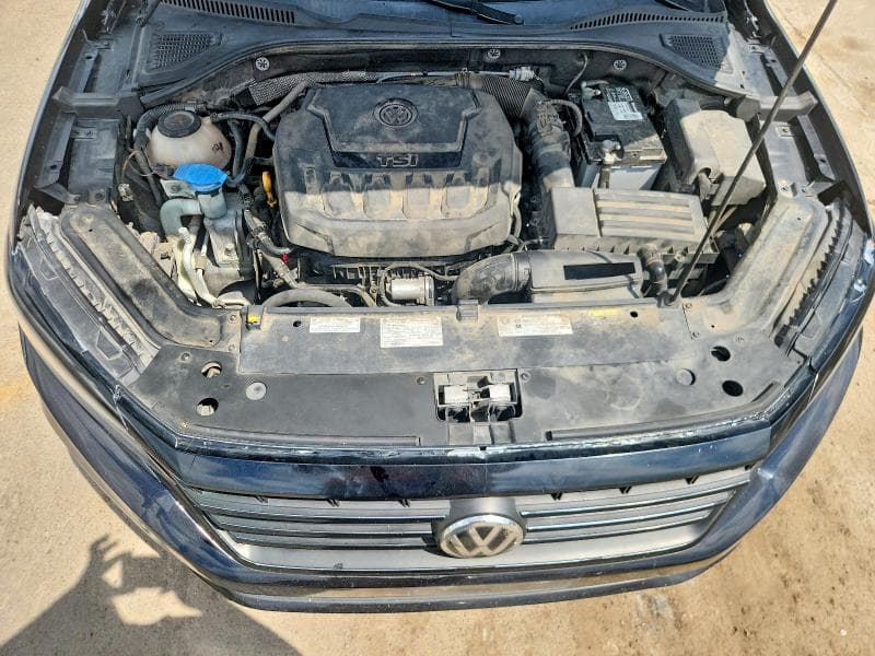 2020 VOLKSWAGEN PASSAT SE 11