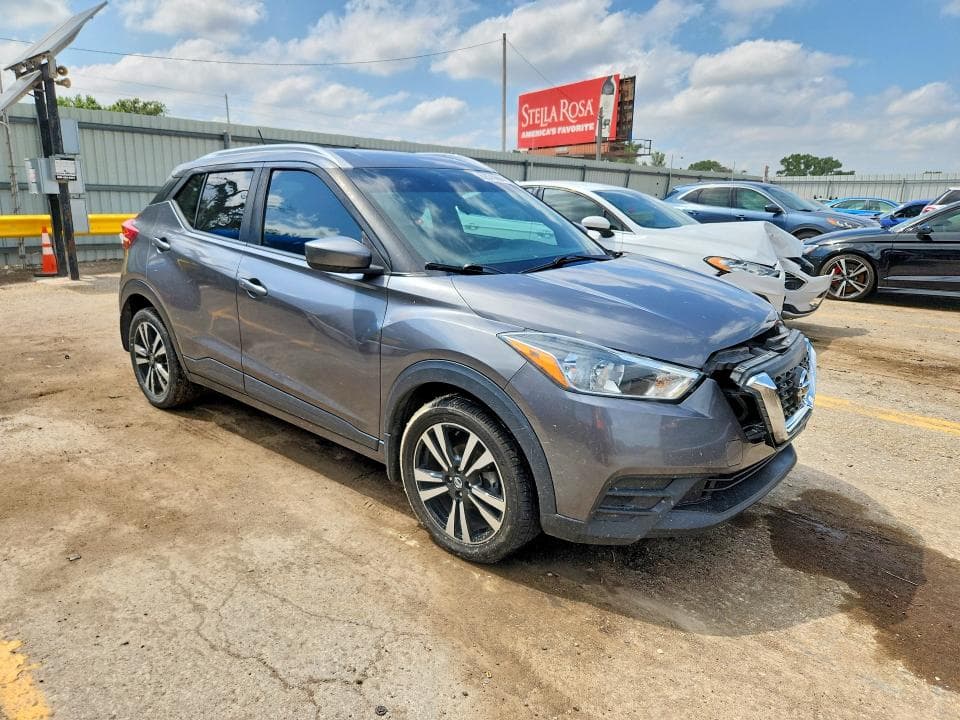 2018 NISSAN KICKS SV 4