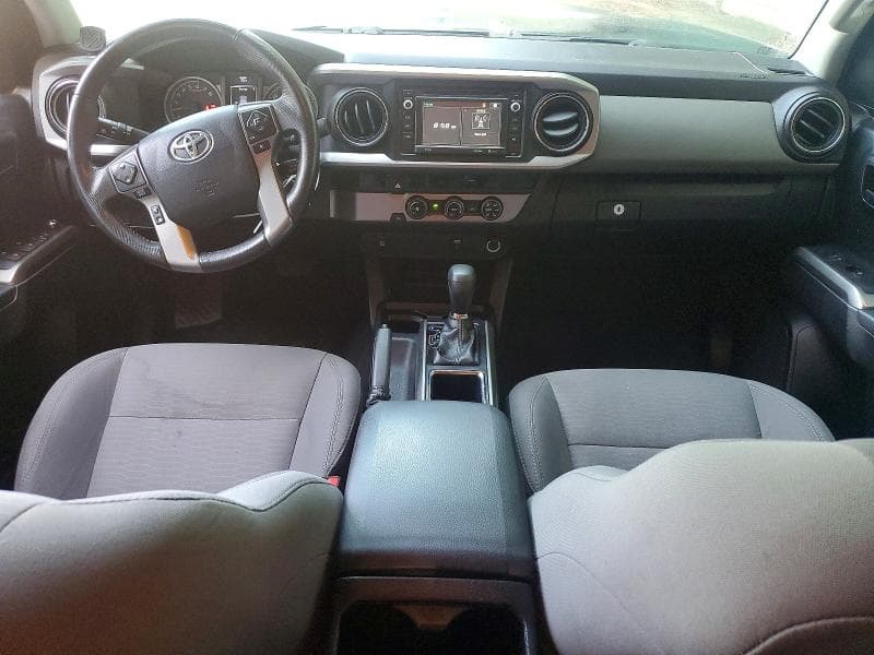 2017 TOYOTA TACOMA SR5 V6 8