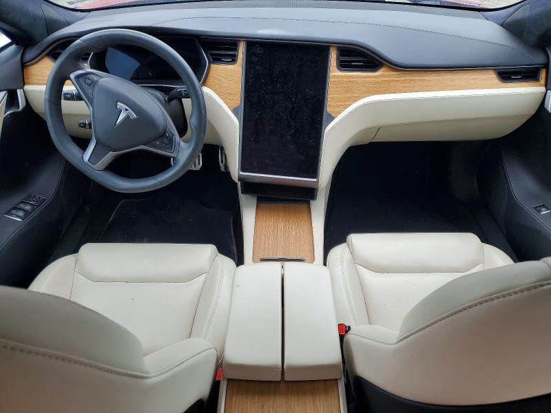 2020 TESLA MODEL S 8
