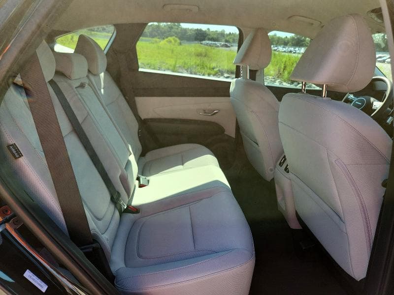 2026 HYUNDAI TUCSON BLUE SE 11