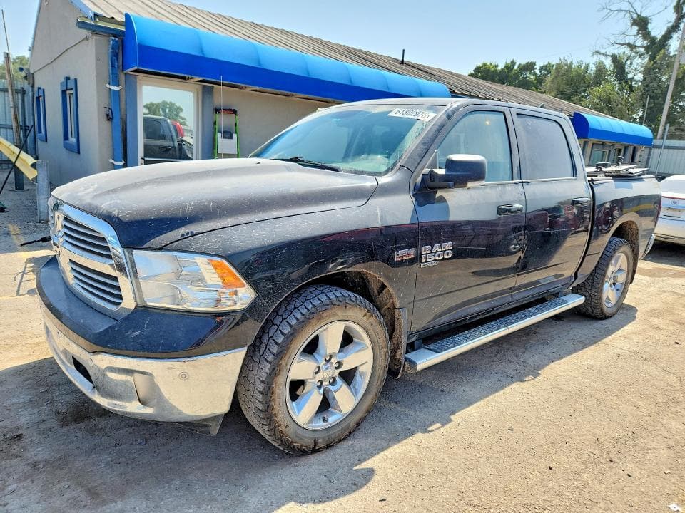 2019 RAM 1500 CLASSIC SLT - 1