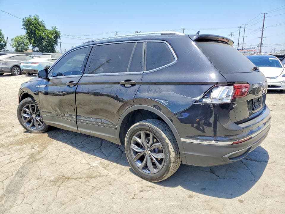 2022 VOLKSWAGEN TIGUAN SE 2