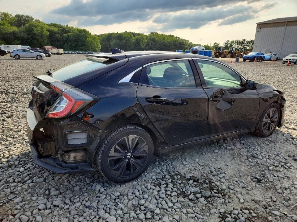 2018 HONDA CIVIC EX 3