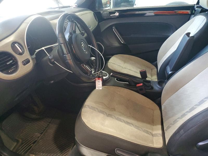 2018 VOLKSWAGEN BEETLE S 7