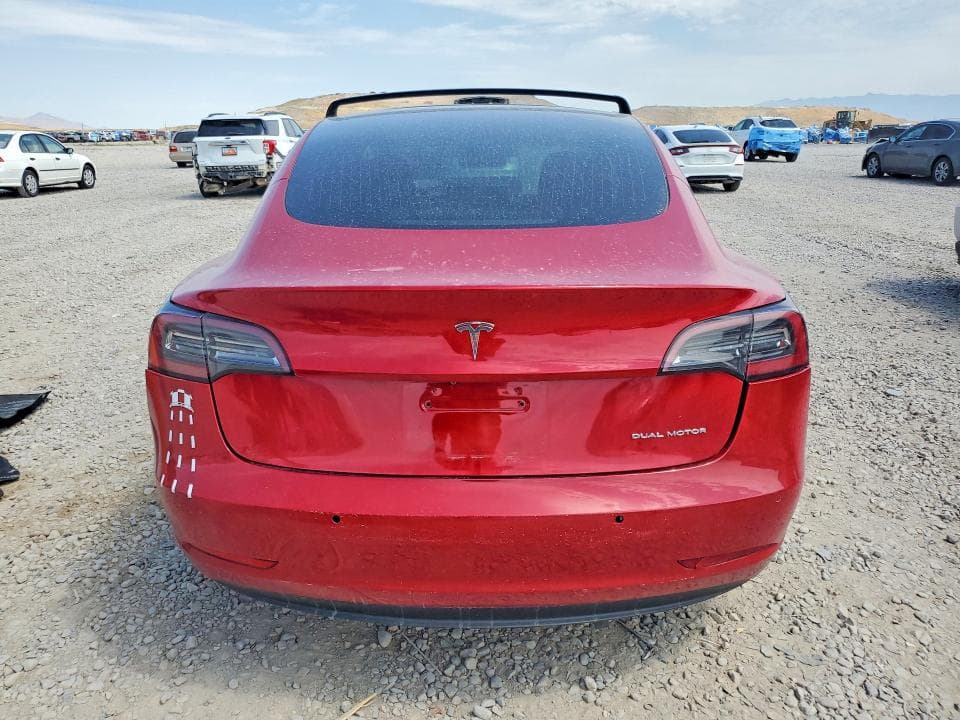 2018 TESLA MODEL 3 6