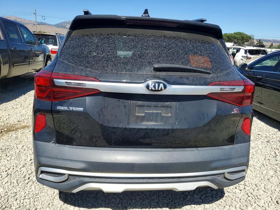2021 KIA SELTOS S 6