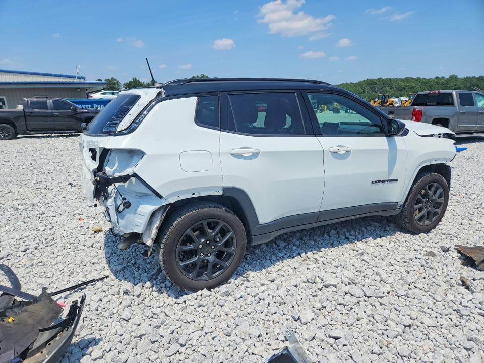 2024 JEEP COMPASS LATITUDE 3