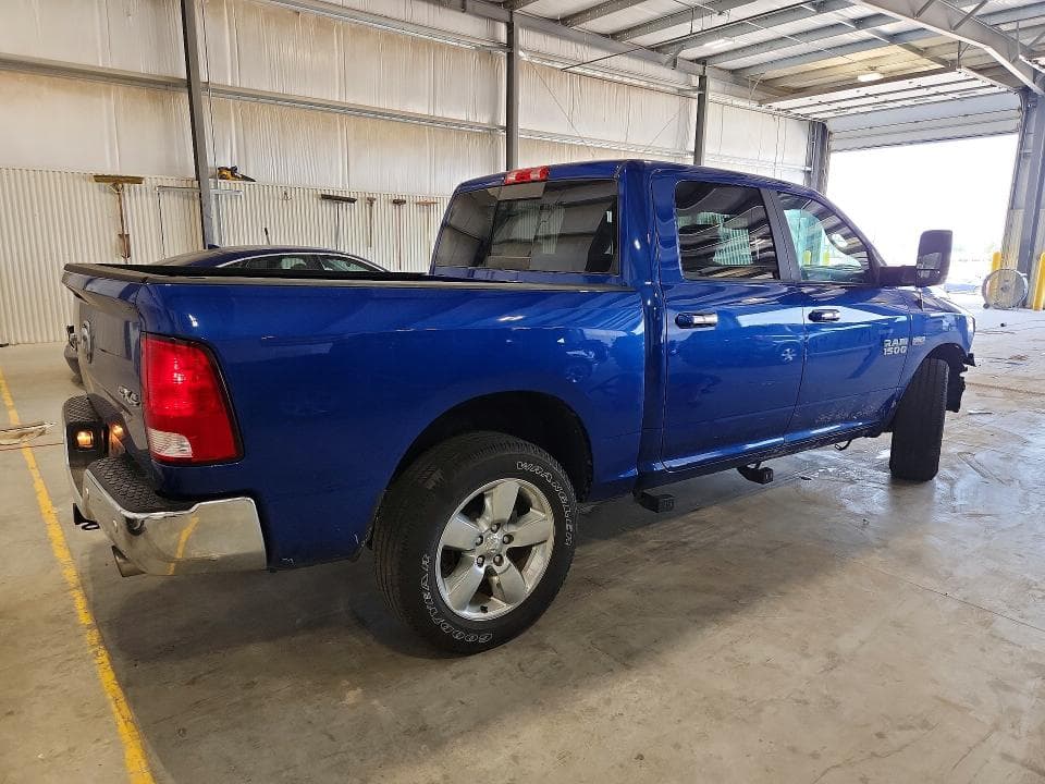 2017 RAM 1500 SLT 3
