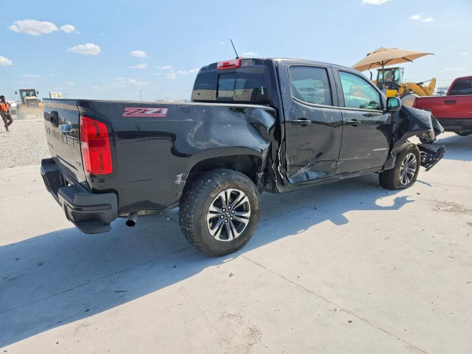 2021 CHEVROLET COLORADO Z71 3