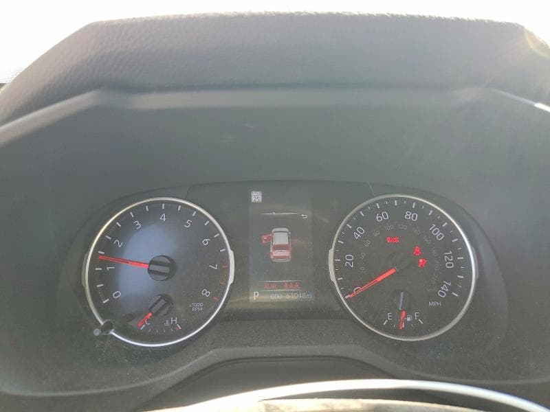 2022 TOYOTA RAV4 LE 9