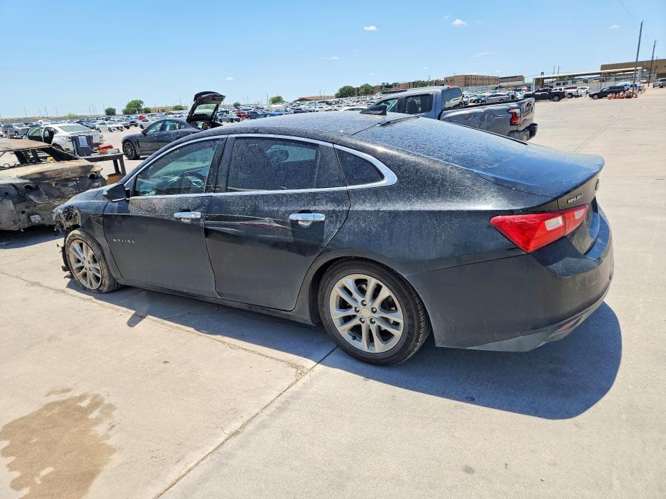 2017 CHEVROLET MALIBU LT 2