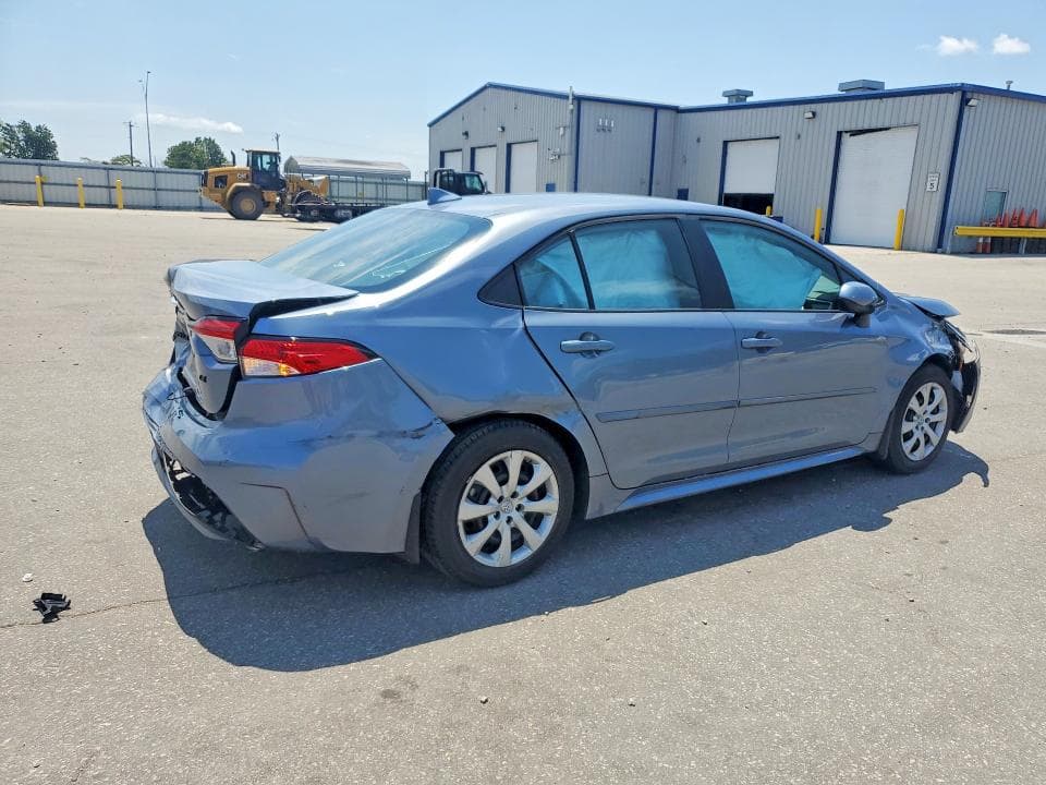 2022 TOYOTA COROLLA LE 3