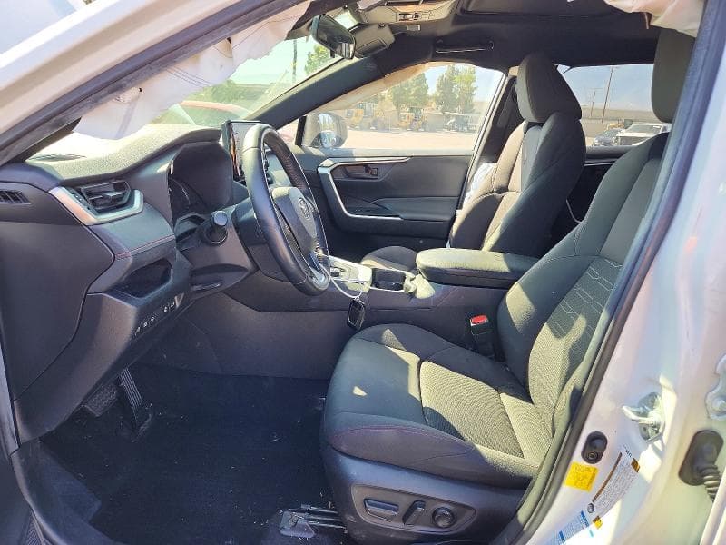 2021 TOYOTA RAV4 PRIME SE 7