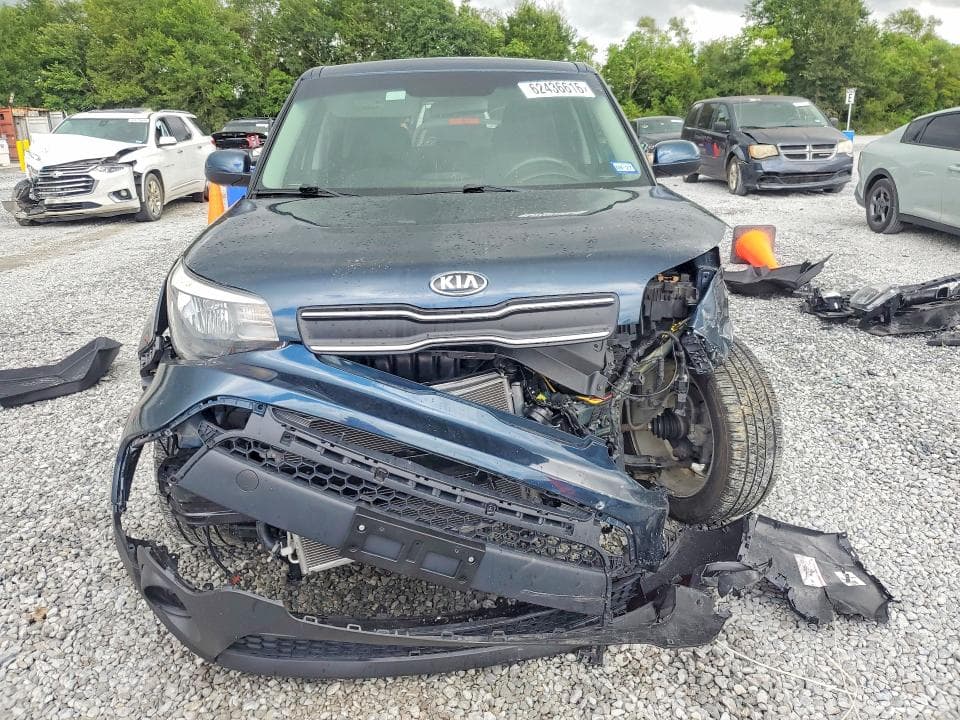 2017 KIA SOUL + 5