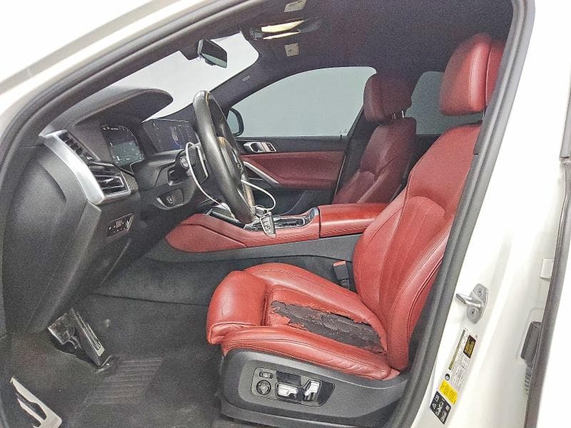 2021 BMW X6 M50I 7