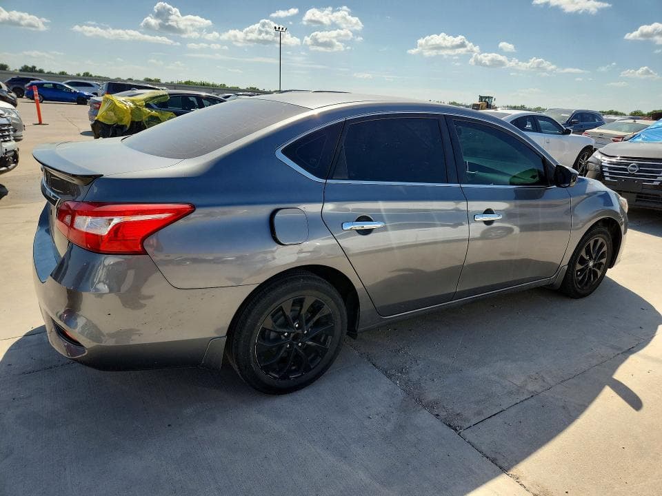 2018 NISSAN SENTRA S 3