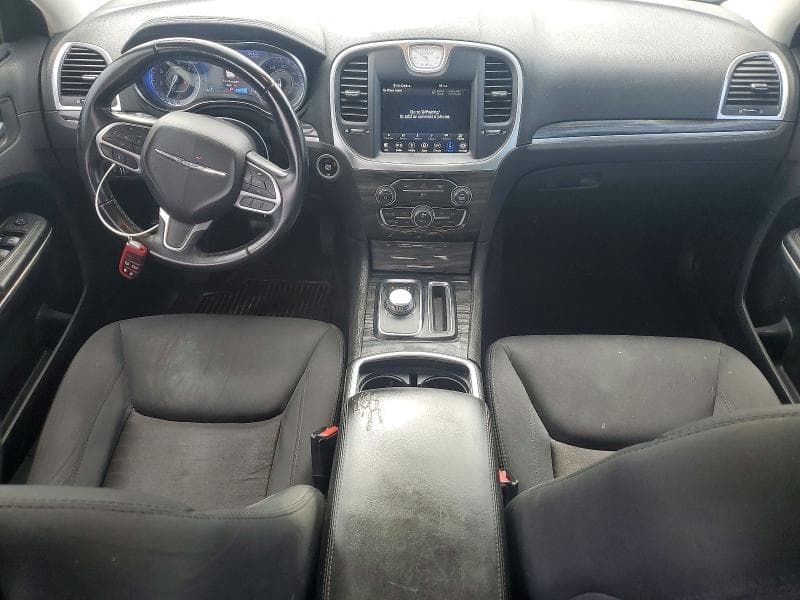 2018 CHRYSLER 300 TOURING 8