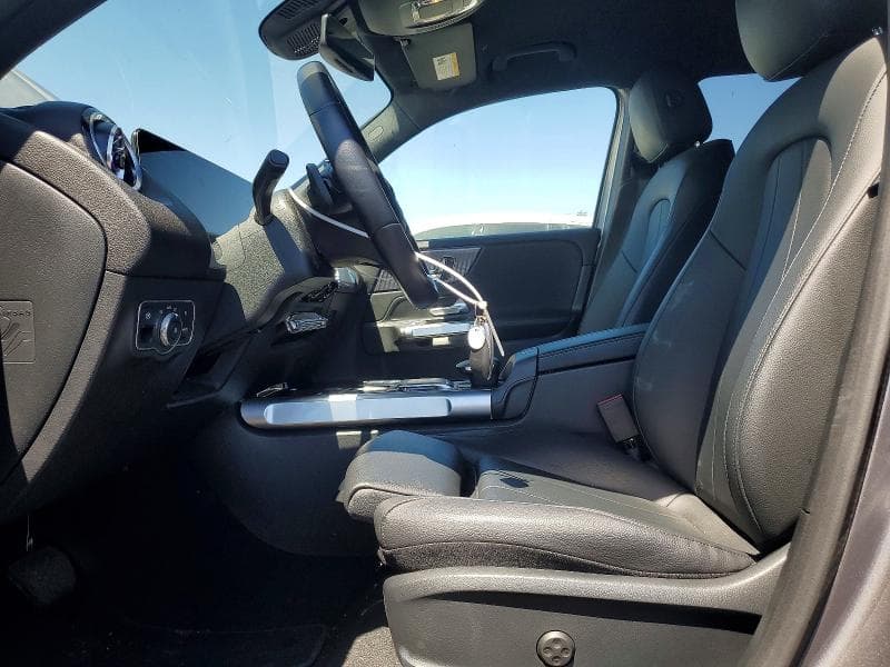 2023 MERCEDES-BENZ EQB 250+ 7